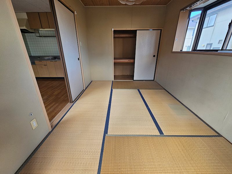 コンフォール石坂D ベッドルーム