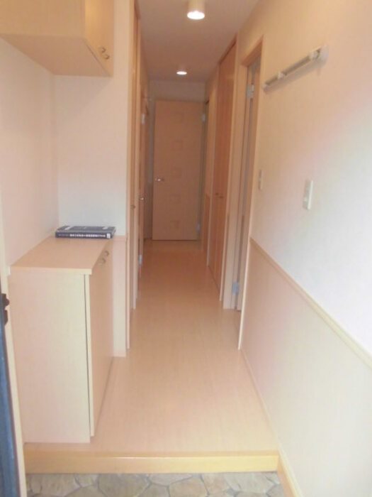 ローズコートA 玄関