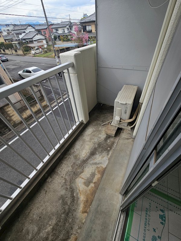 清水マンション ベランダ