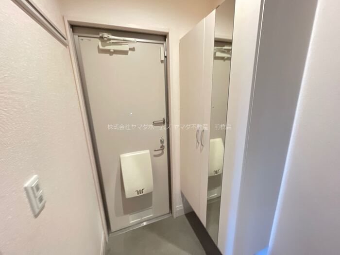 フェリーチェ 玄関