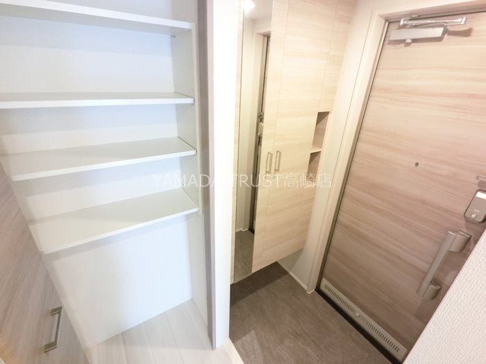 ステンルークス 玄関