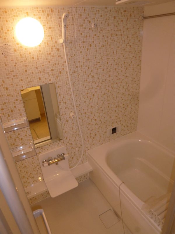 ブルースカイ 風呂画像