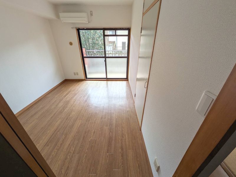 レジデンスYS ベッドルーム