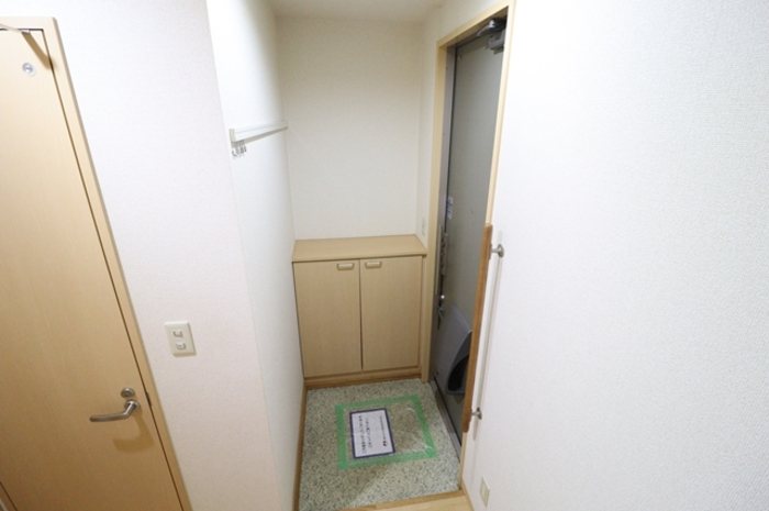 クレシェンテ 玄関