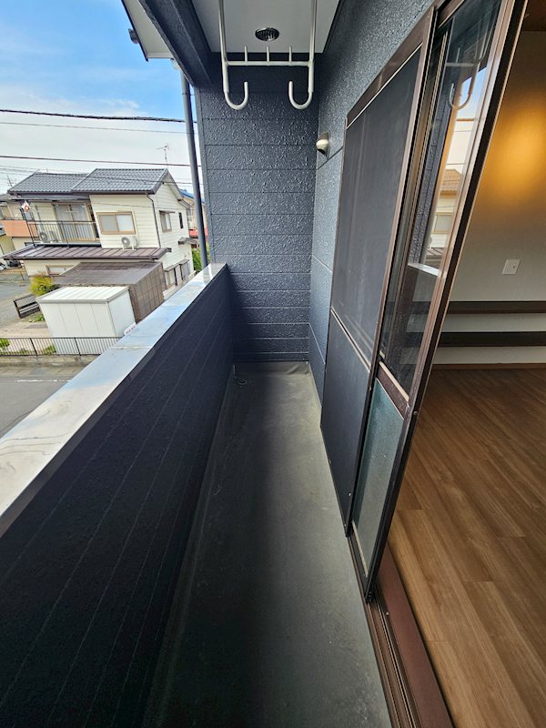 New Leaves ベランダ