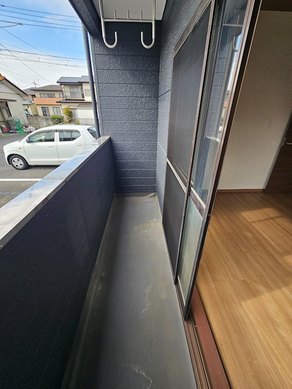 New Leaves ベランダ