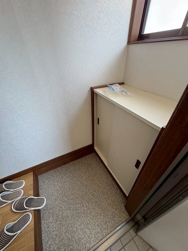 南町山岸ハイツ １ 玄関