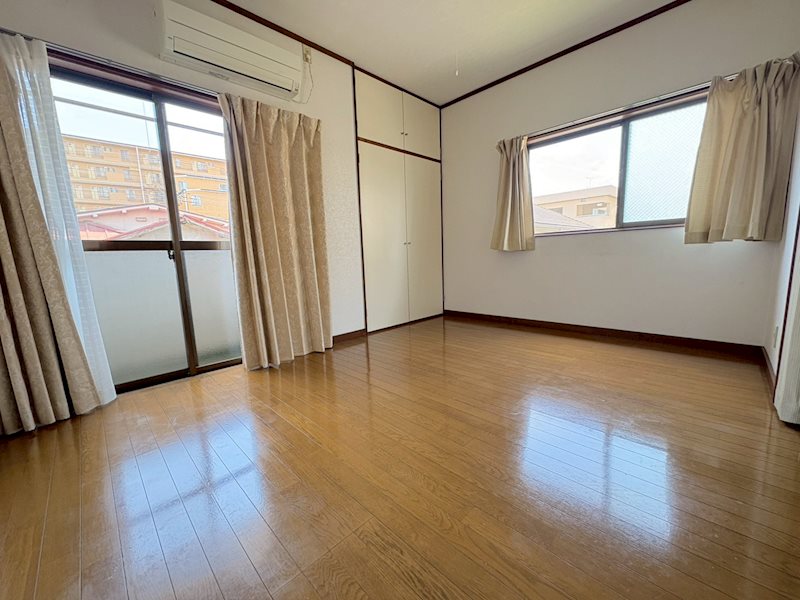 南町山岸ハイツ １ リビング