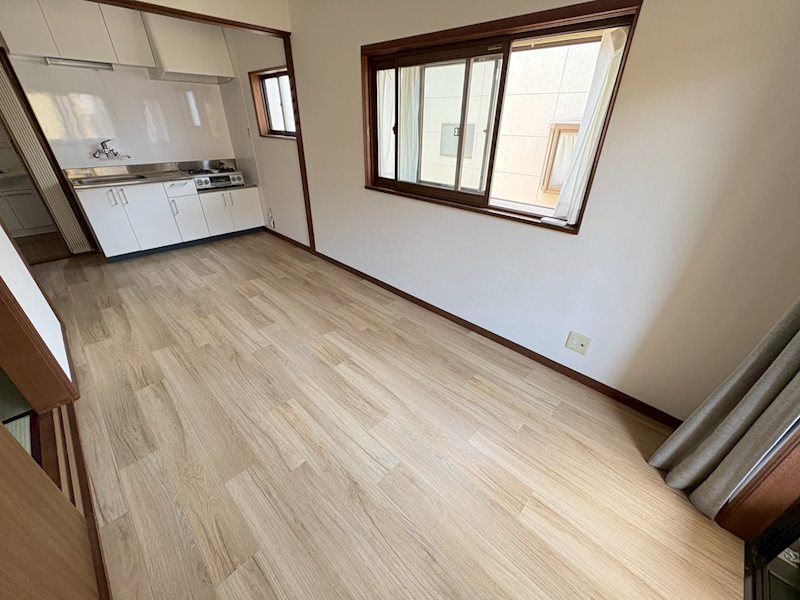 南町山岸ハイツ １ リビング