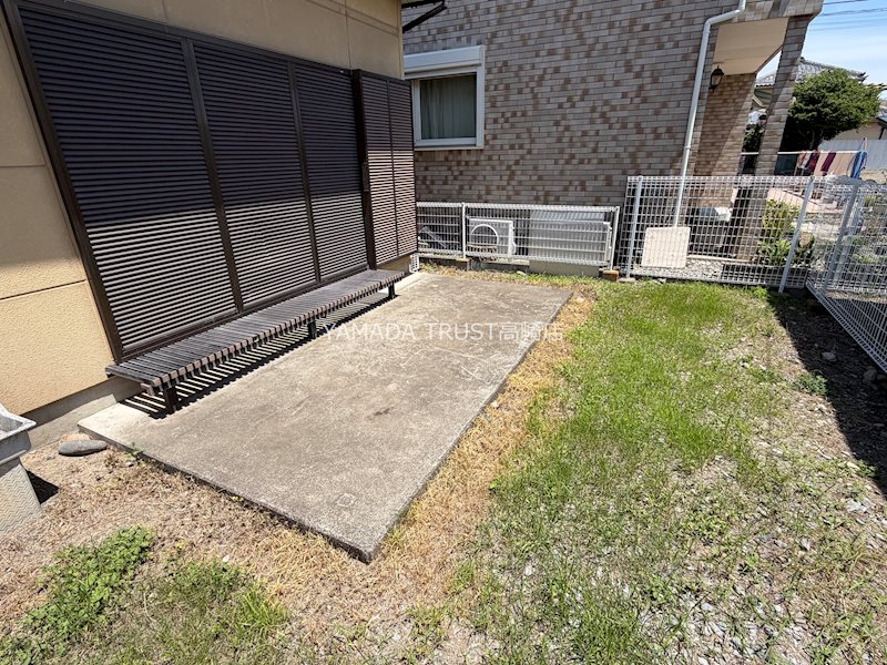 上小出町戸建賃貸 ベランダ