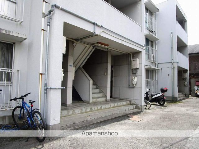 小西ビル 外観