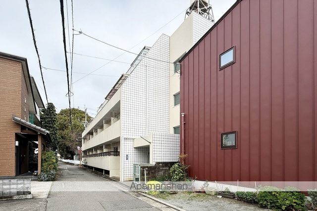 ワークマンション 外観