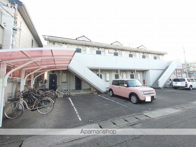 ロイヤルハウス 外観