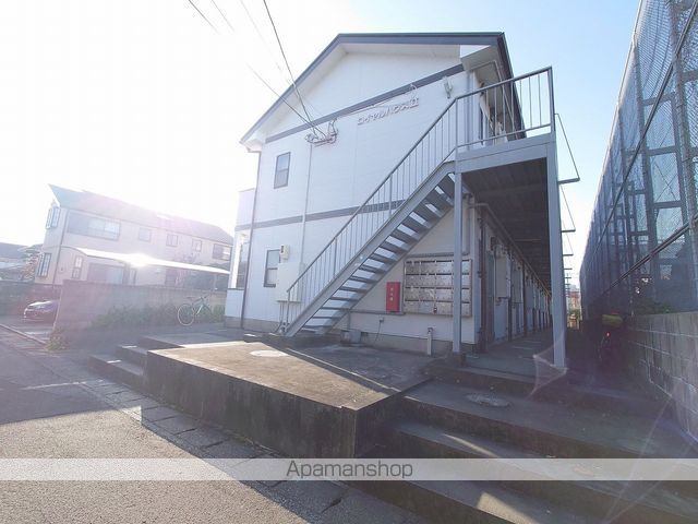 ロイヤルハウスⅡ 外観