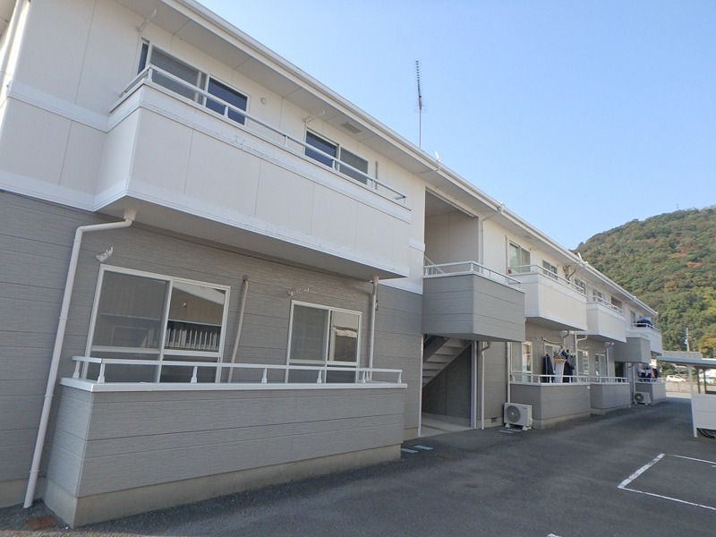 マーベラスＴ 外観