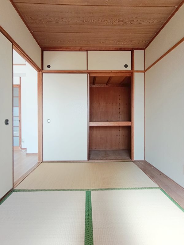 佐藤ビル 収納