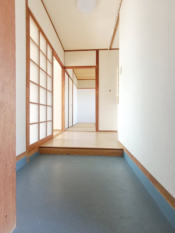 佐藤ビル 玄関