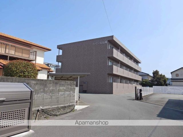 ファミール山城 外観