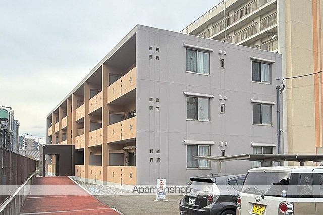 イオンハイツ 外観