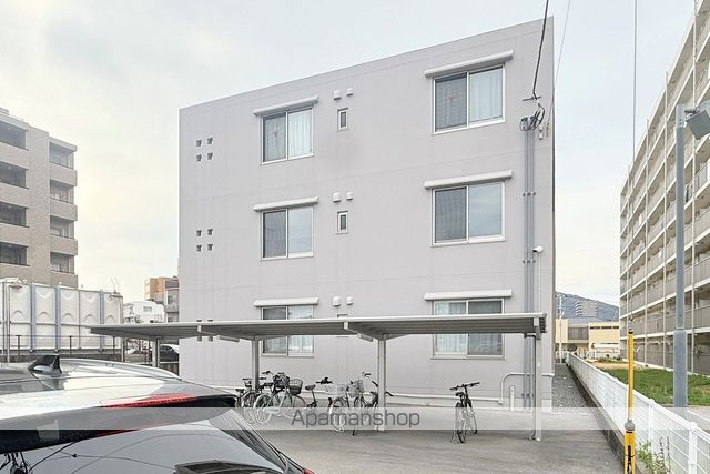 イオンハイツ 外観