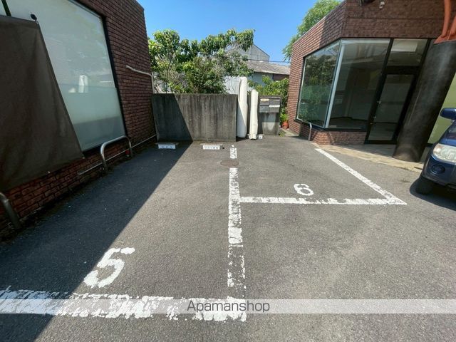 モナ３７ストリート その他
