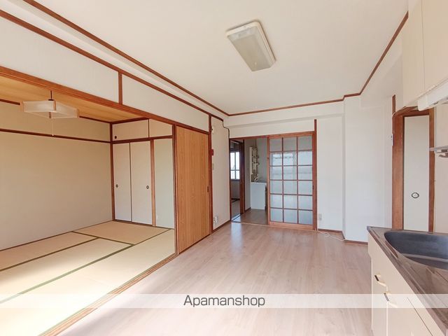 佐藤ビル 間取り