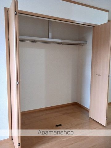 レーヴ その他