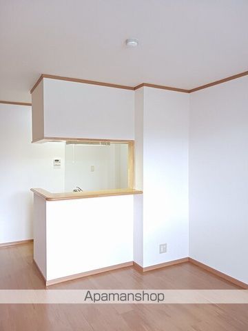 レーヴ その他