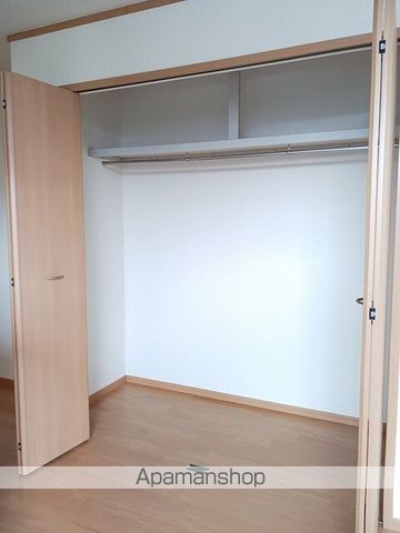 レーヴ その他