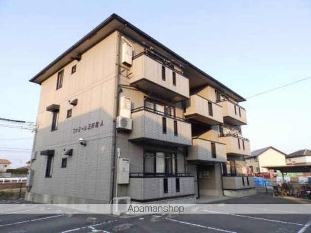 ファミール三軒屋　Ａ棟 外観