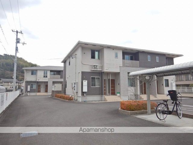 ストロベリーガーデンB 外観