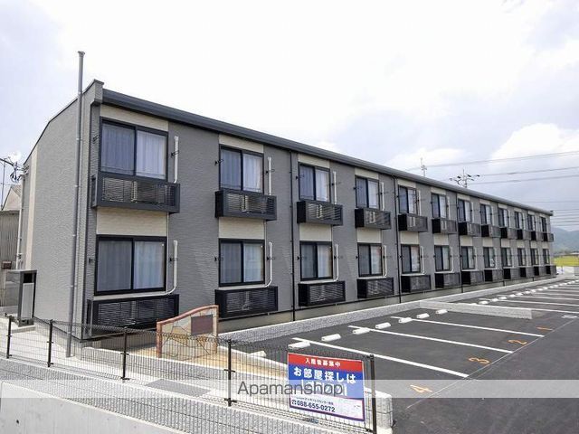 レオパレス葉月 外観