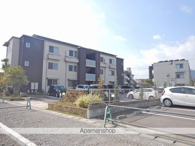 シャーメゾンガーデン福島　Ｂ棟 外観