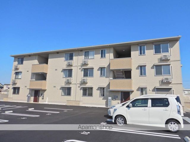 ロイヤルサン　Ｂ棟 外観