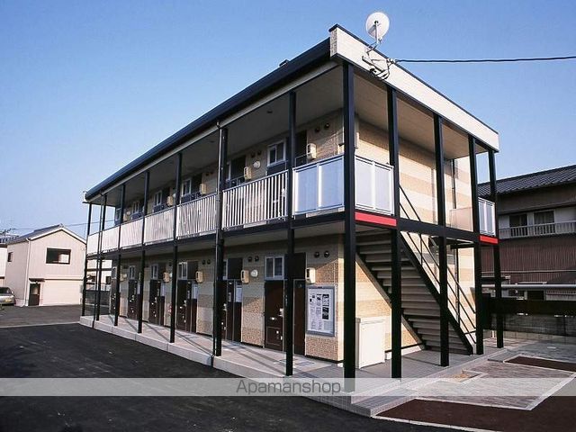 レオパレスドミール　板垣 外観