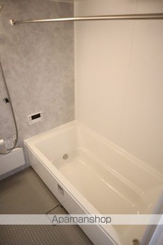 エムフルージュ その他
