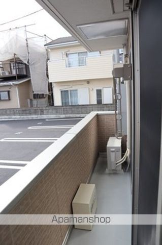 エムフルージュ その他