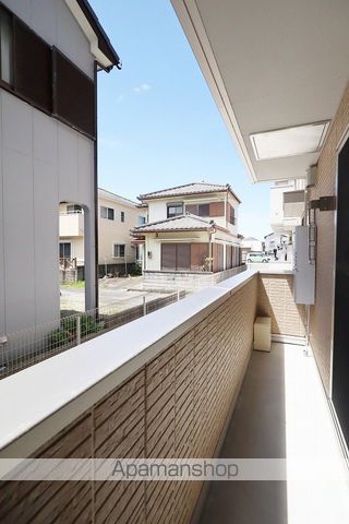 エムフルージュ その他