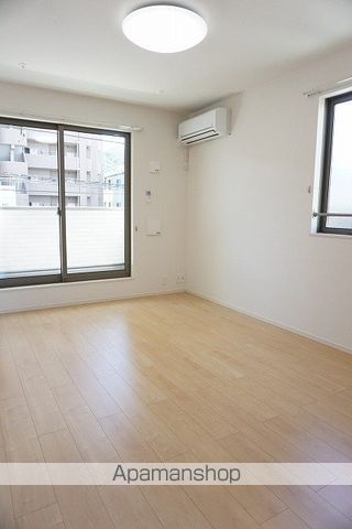 カゼッタ・ウーノ その他
