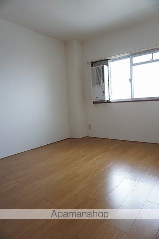 シェレーヌ その他