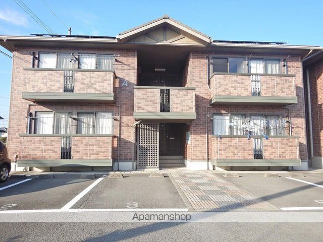Ｓｔｒｅａｍ　Ｖｉｌｌａｇｅ　Ａ棟 外観