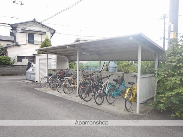 Ｓｔｒｅａｍ　Ｖｉｌｌａｇｅ　Ａ棟 外観