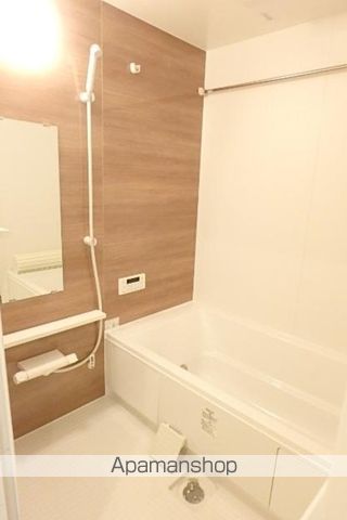 ヴィオレータ その他