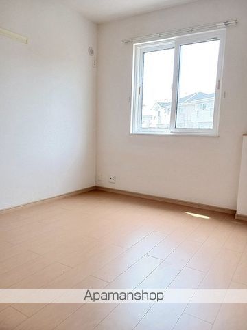 エレガンシア篠原 その他