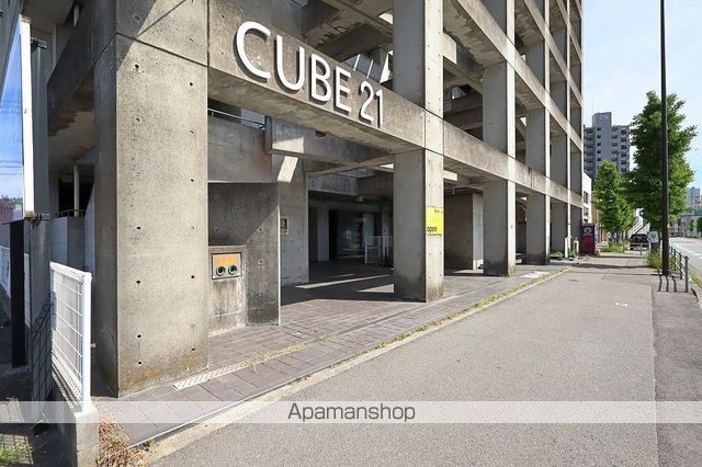 ＣＵＢＥ　２１ 外観