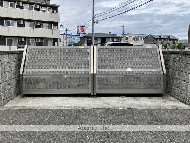 リーリエ中吉野 その他