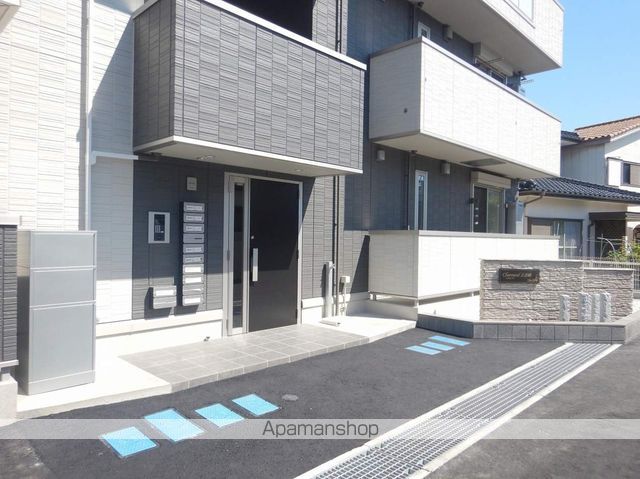 シャルマン上吉野 外観