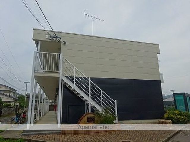 レオパレスプレミール鳴門 外観
