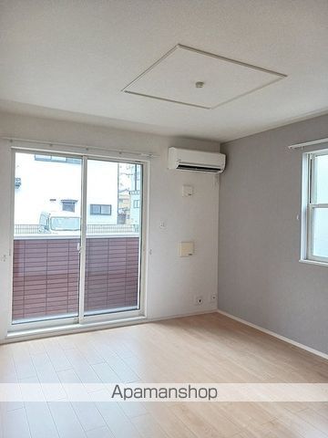 アンジュールＢ その他