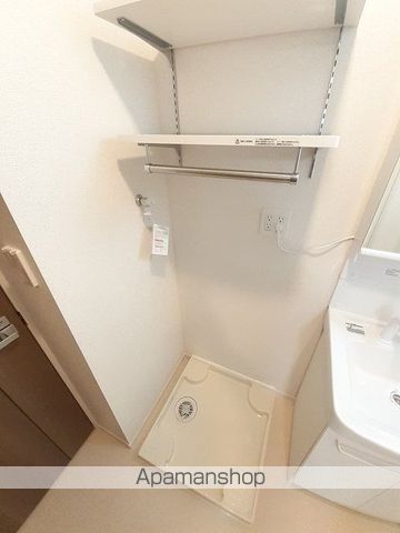 ラ・サラ その他